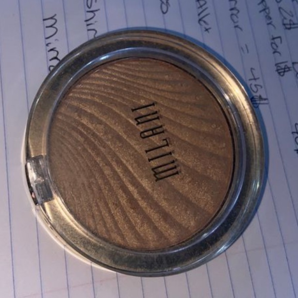 Milani highlighter